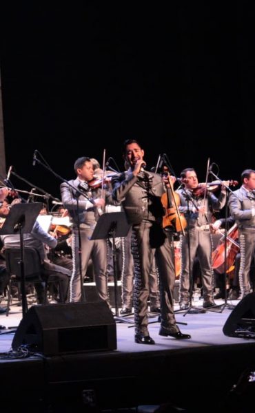 SEGUNDO CONGRESO MUNDIAL DEL MARIACHI: MAGNO CONCIERTO SINFÓNICO